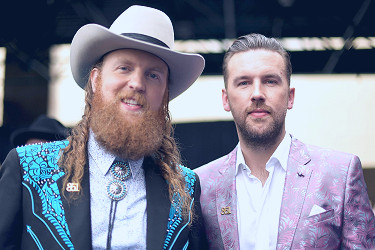 Brothers Osborne fire up the sibling revelry on Port Saint Joe | EW.com